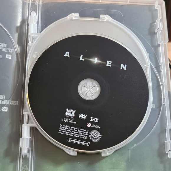 Alien Quadrilogy DVD Set - Picture 3 of 6